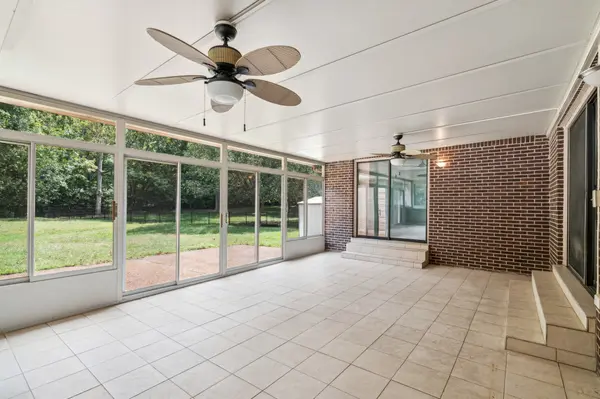 1401 Jewell Dr, Columbia, TN 38401