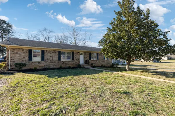 303 Shadow Dr, Shelbyville, TN 37160