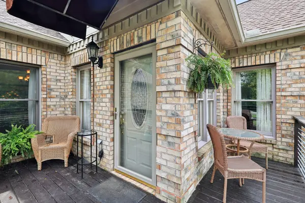 6443 Arno Rd, College Grove, TN 37046