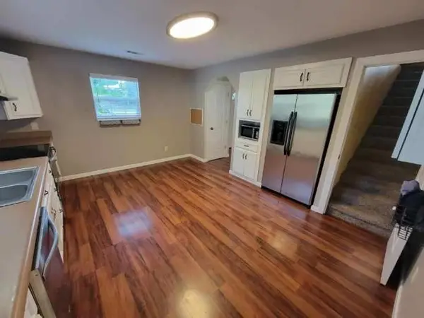 19 S Oak St, Hohenwald, TN 38462