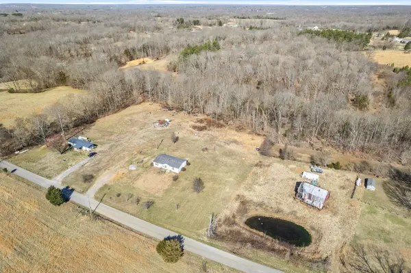 639 Houston Fielder Rd, Clarksville, TN 37043