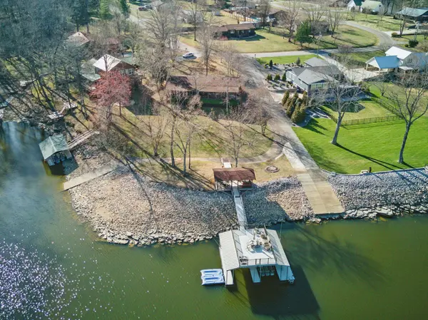 340 Hillwood Dr, Estill Springs, TN 37330