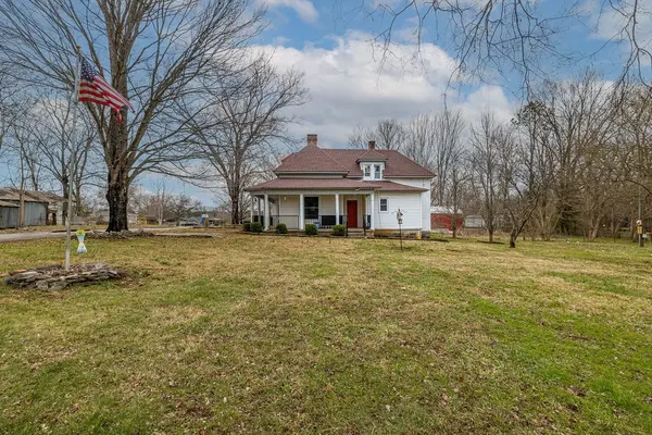 1501 Richardson Rd, Lewisburg, TN 37091