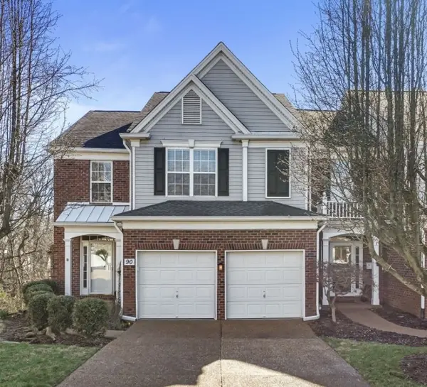 231 Green Harbor Rd #90, Old Hickory, TN 37138