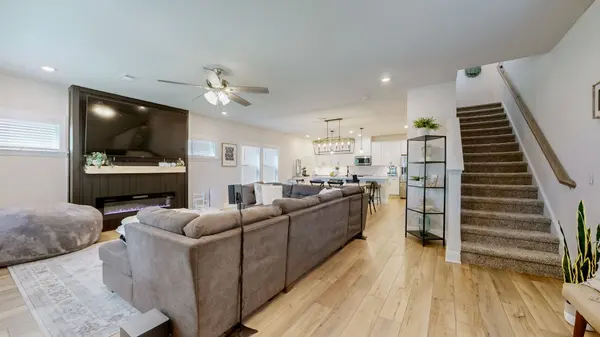 620 Taylor Bend Rd, Columbia, TN 38401