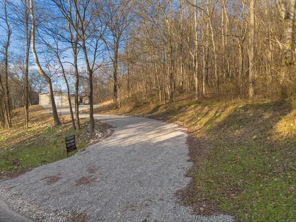 3353 Tanyard Hollow Rd, Culleoka, TN 38451