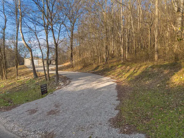 3353 Tanyard Hollow Rd, Culleoka, TN 38451
