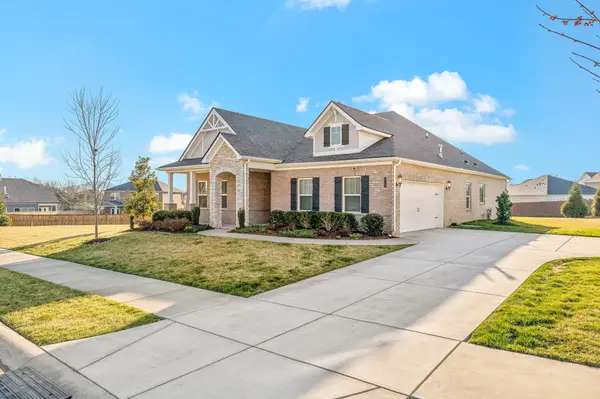 1014 Wadeslea Ln, Nolensville, TN 37135