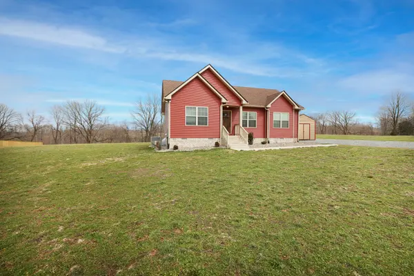 3052 Wixtown Rd, Westmoreland, TN 37186