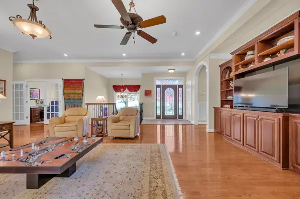 1624 Spencer Mill Rd, Burns, TN 37029