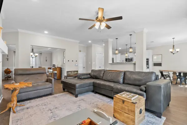 1139 Chagford Dr Clarksville, TN 37043