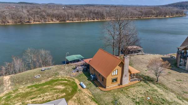 984 Scenic Ln, Bath Springs, TN 38311