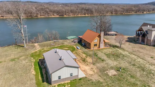 984 Scenic Ln,  Bath Springs,  TN 38311