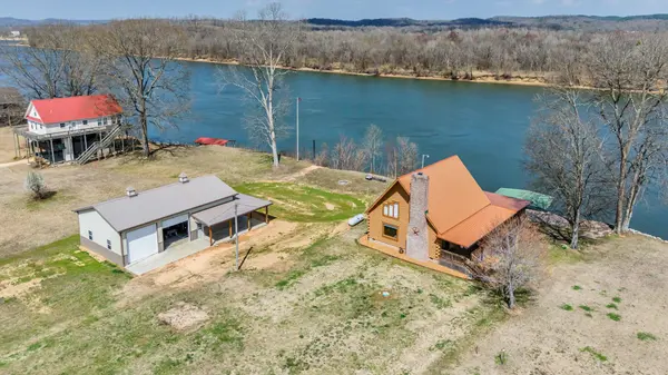 984 Scenic Ln, Bath Springs, TN 38311