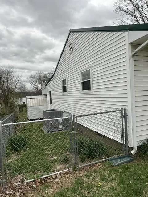 304 Brentwood St, Hopkinsville, KY 42240