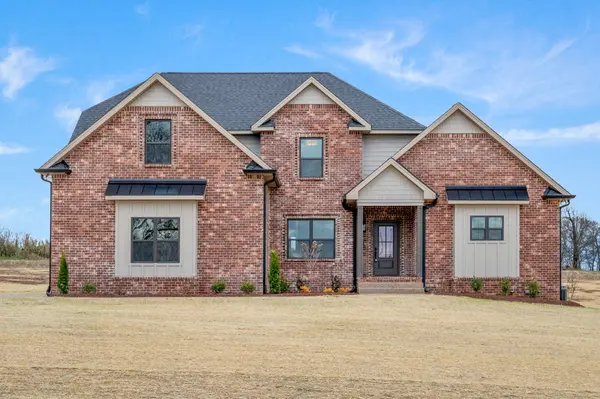 500 Greenfield Ln, Castalian Springs, TN 37031