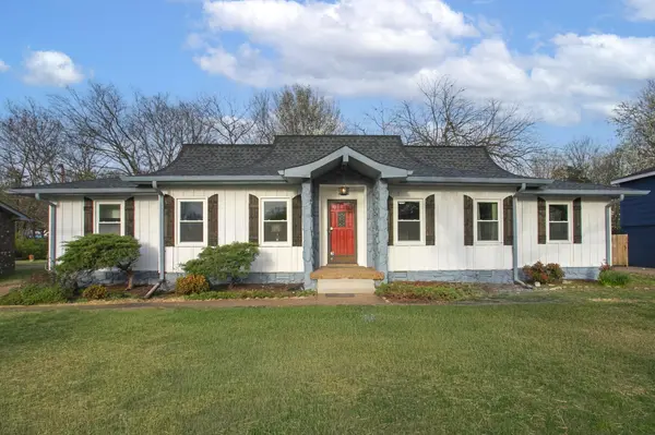 2964 Mossdale Dr, Antioch, TN 37013