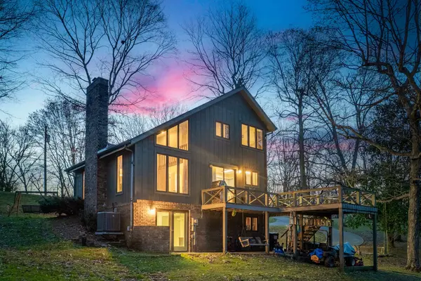 1149 Whispering Heights Dr, Clarksville, TN 37043