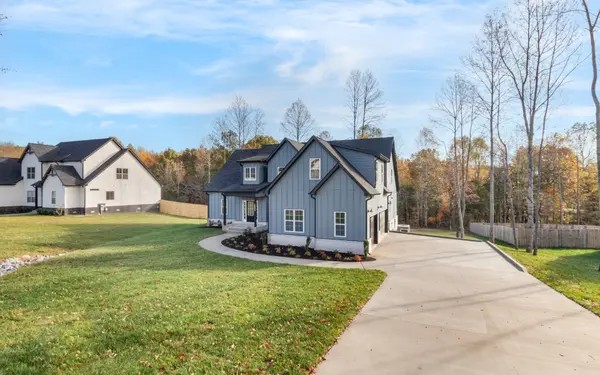 1789 Powell Rd, Clarksville, TN 37043
