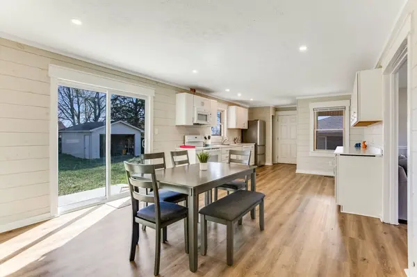 319 Linda Dr, Hopkinsville, KY 42240