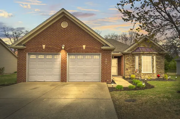 200 Blossom Ct, White House, TN 37188