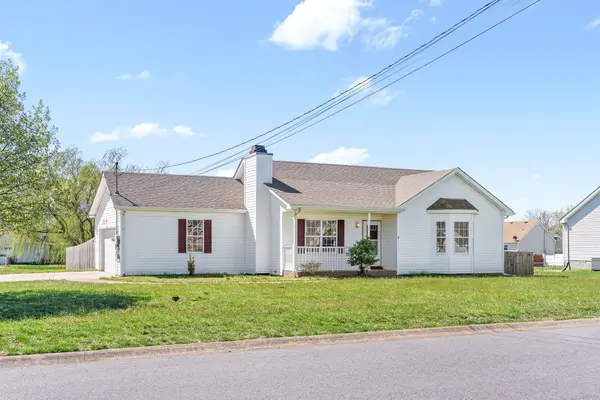 3749 Hannah Elizabeth Ct, Clarksville, TN 37042
