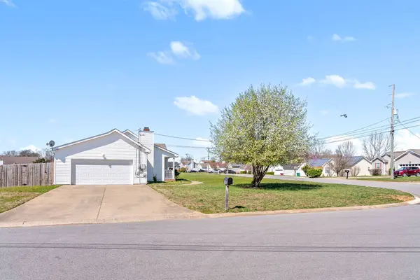 3749 Hannah Elizabeth Ct, Clarksville, TN 37042