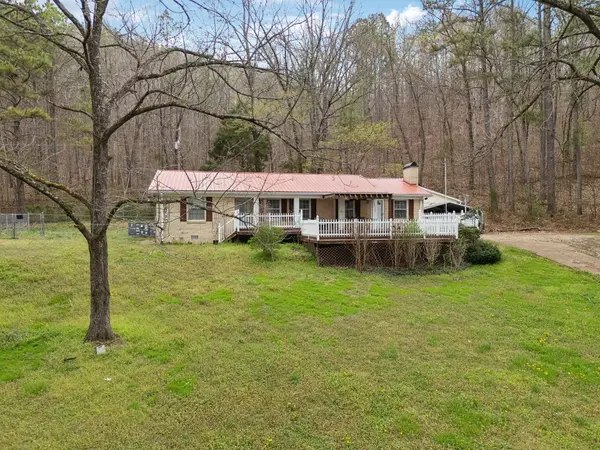 1494 Centerville Hwy, Hohenwald, TN 38462