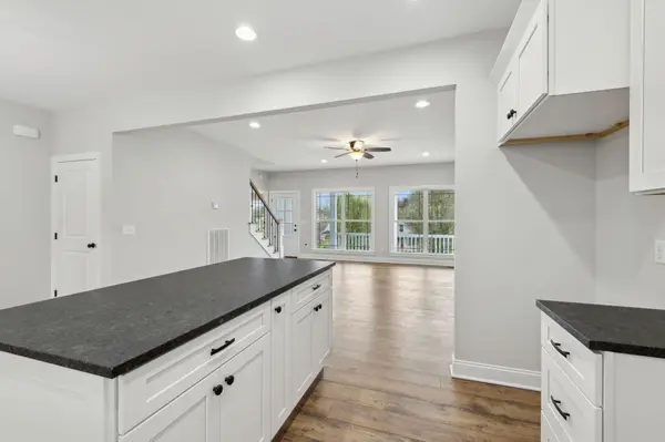 160 Lisa Dr Gordonsville, TN 38563