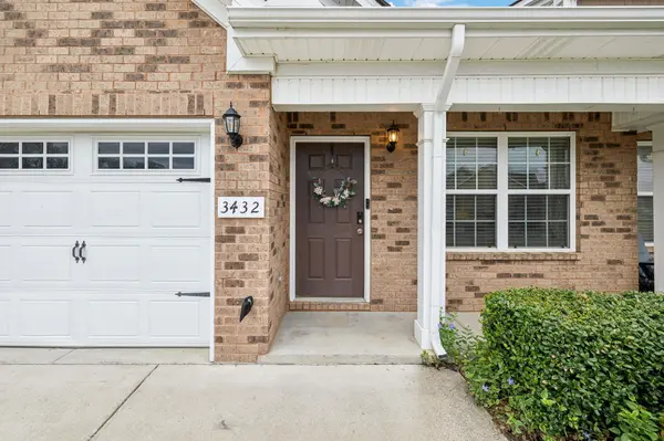 3432 Risen Star Dr, Murfreesboro, TN 37128