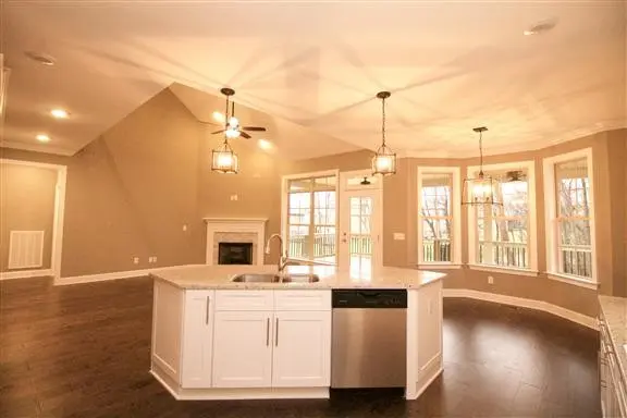 245 Scarsdale Dr #N, Hendersonville, TN 37075
