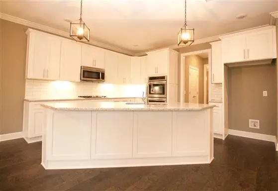 245 Scarsdale Dr #N, Hendersonville, TN 37075