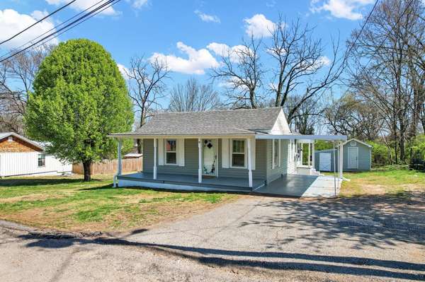 111 Brown Street, Athens, TN 37303