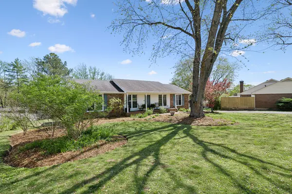 709 Countrywood Dr, Franklin, TN 37064