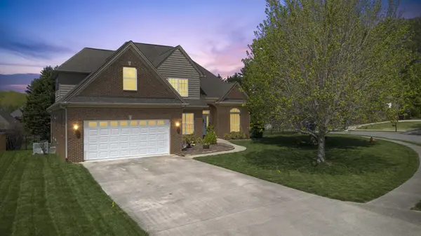 5675 Avenwood Cir #NW, Cleveland, TN 37312