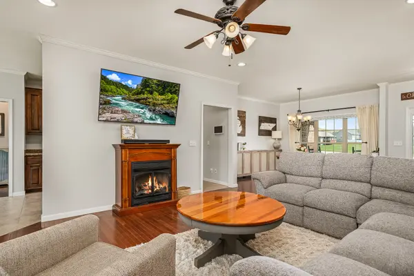 7217 Coleman Cir, Baxter, TN 38544