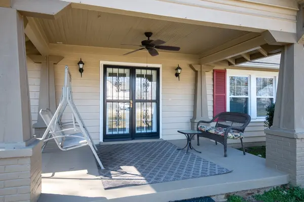 818 Riverside Dr, Nashville, TN 37206