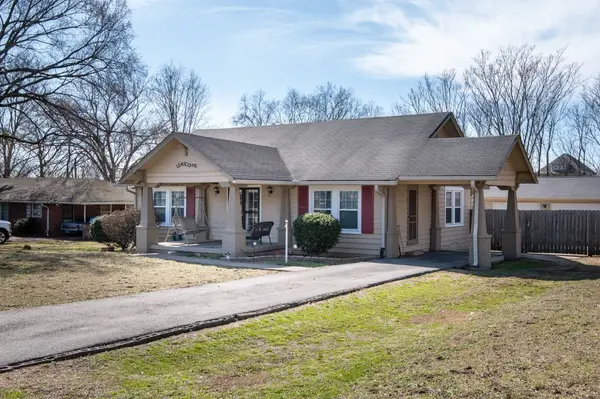818 Riverside Dr, Nashville, TN 37206