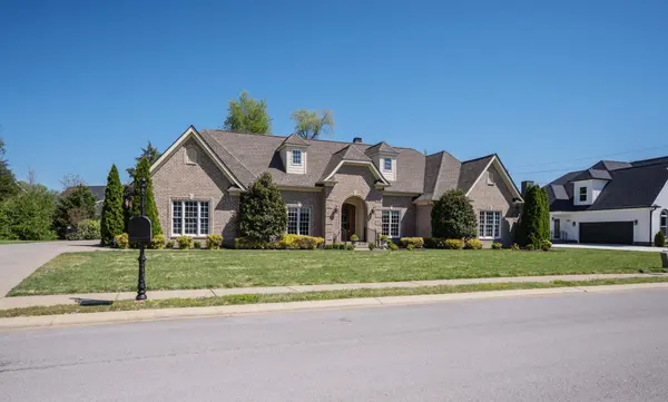 1033 Empire Blvd, Murfreesboro, TN 37130