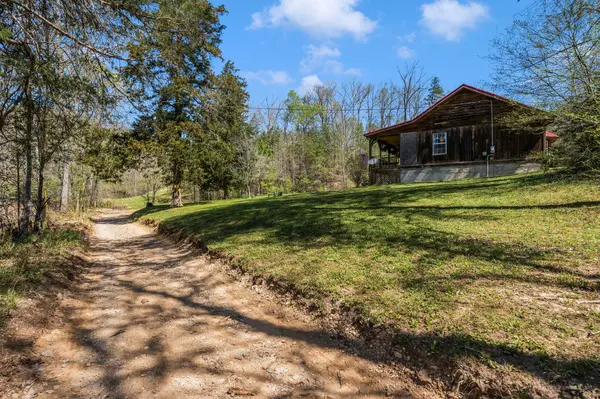 6459 Old Mill Creek Rd, Nunnelly, TN 37137