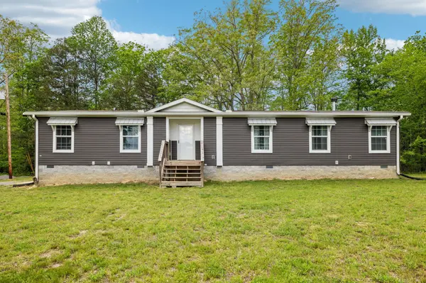 2182 New Home Rd, Smithville, TN 37166