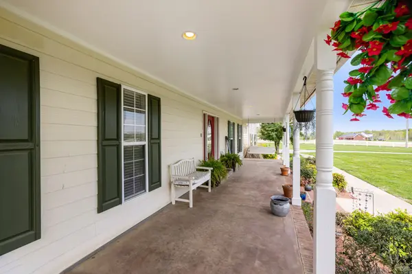 2302 Jack Teasley Rd, Pleasant View, TN 37146