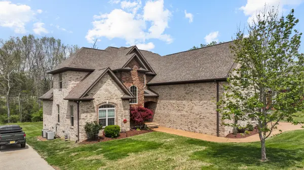 2086 Brookstone Dr, Mount Juliet, TN 37122