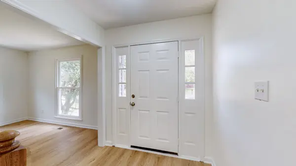 102 Kings Gate Ln, Franklin, TN 37064