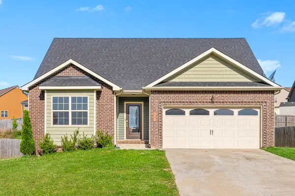 791 Crestone Ln, Clarksville, TN 37042
