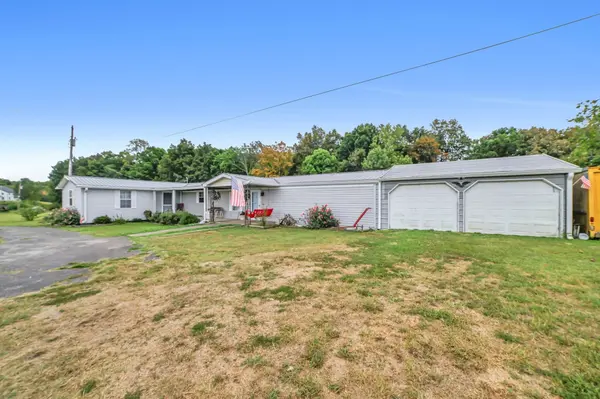 227 R J Rye Ln, Erin, TN 37061