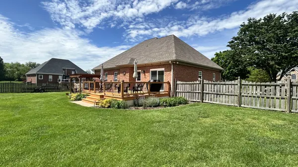 717 Heritage Rd, Lebanon, TN 37087