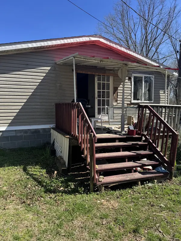 14013 Pauls Pl, Bon Aqua, TN 37025