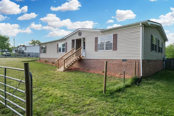 8123 Trousdale Ferry Pike, Lebanon, TN 37090