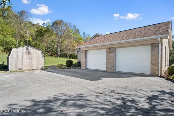 995 Pinewood Circle, Morristown, TN 37814